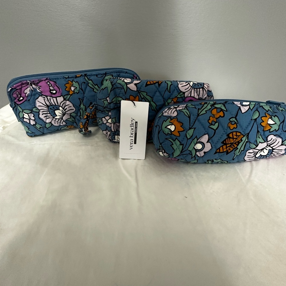 NWT Vera Bradley Blue Floral Quilted Bag Set